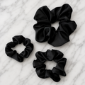 Kelly Black | 3 størrelser | Scrunchie